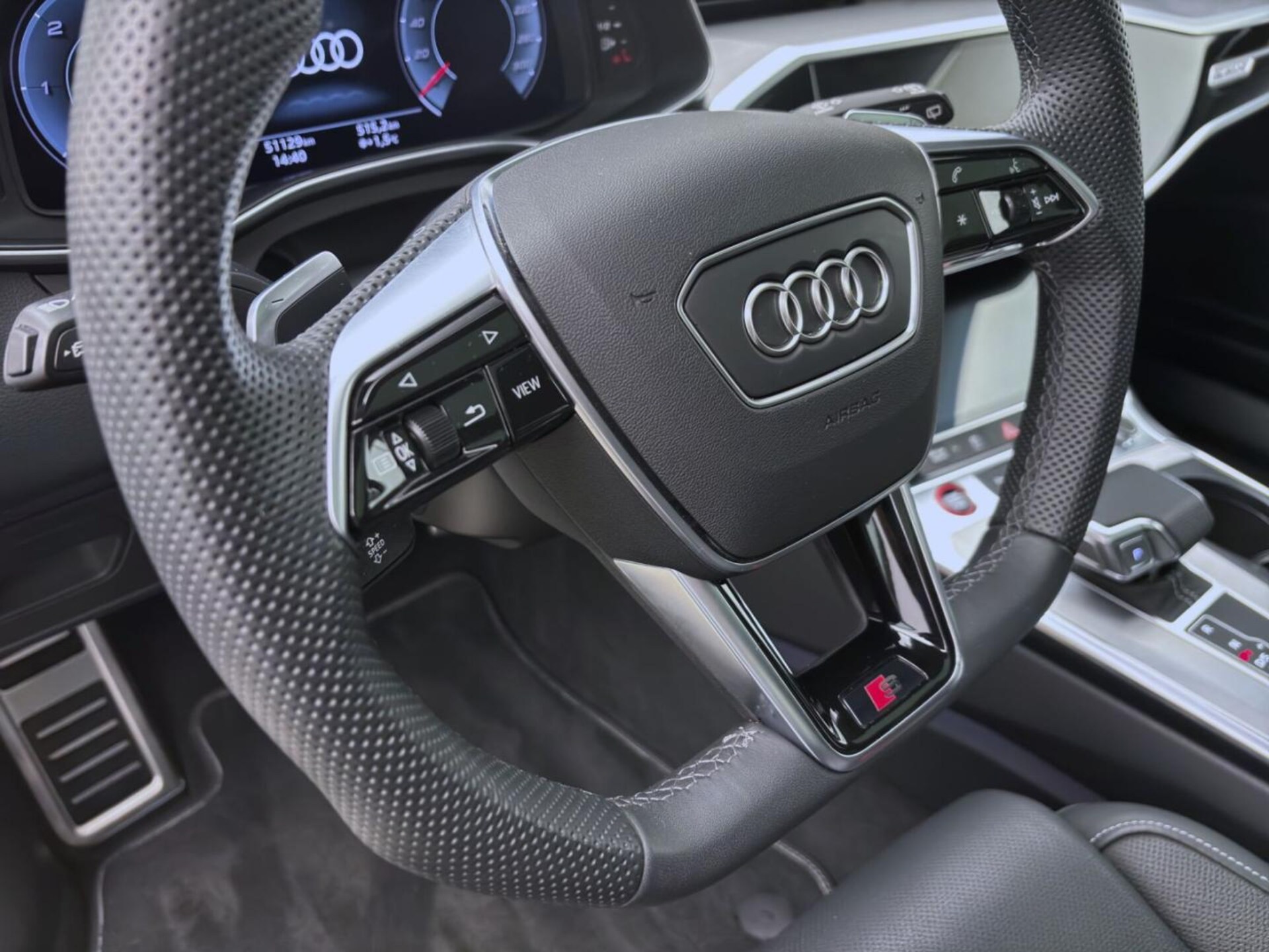 Audi S6 Avant