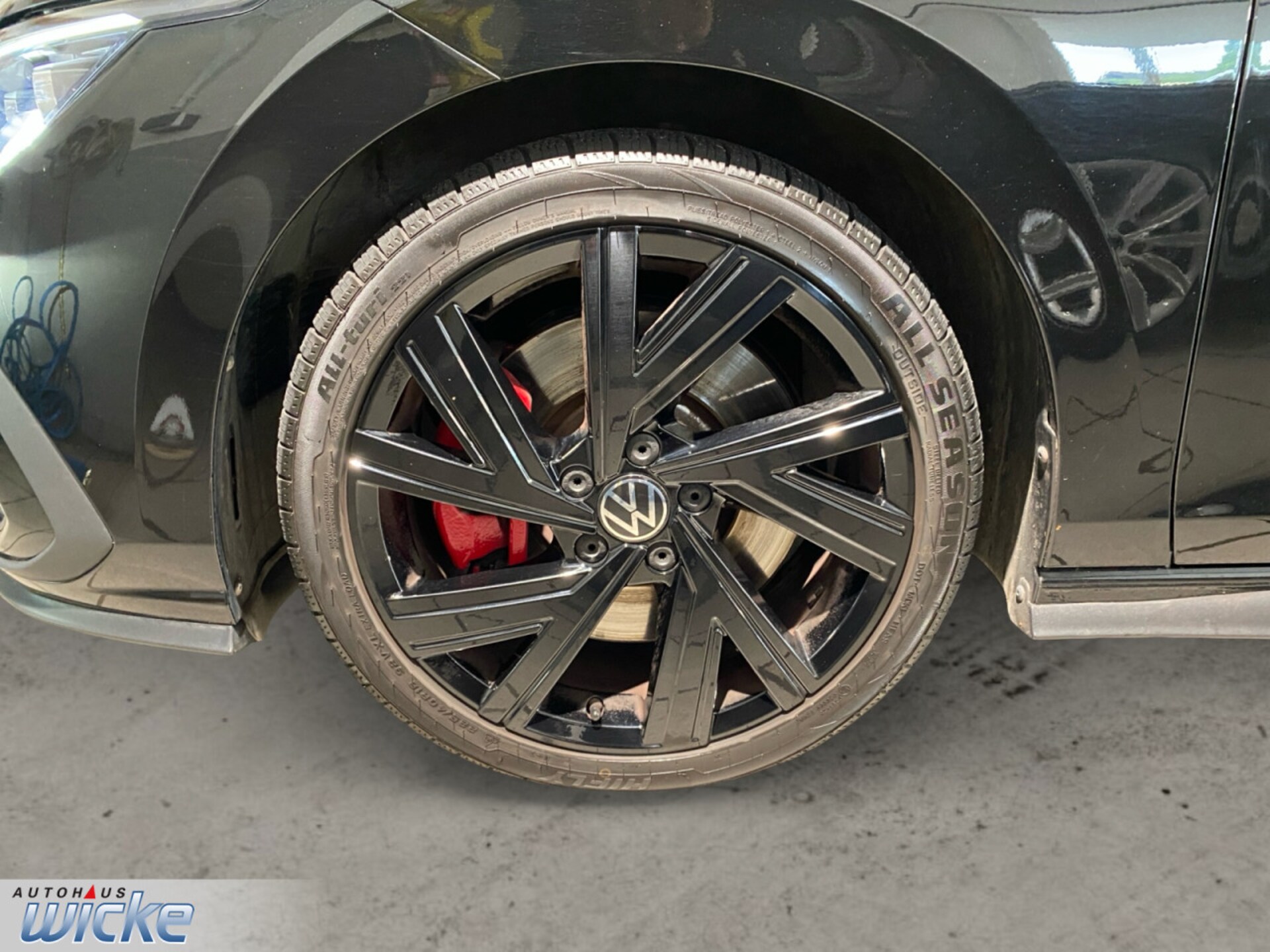 Volkswagen Golf GTI