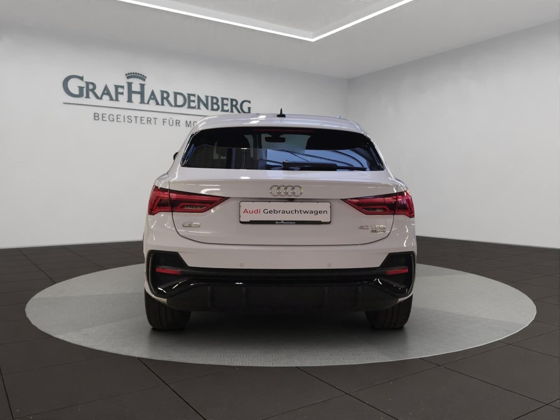 Audi Q3 Sportback S line