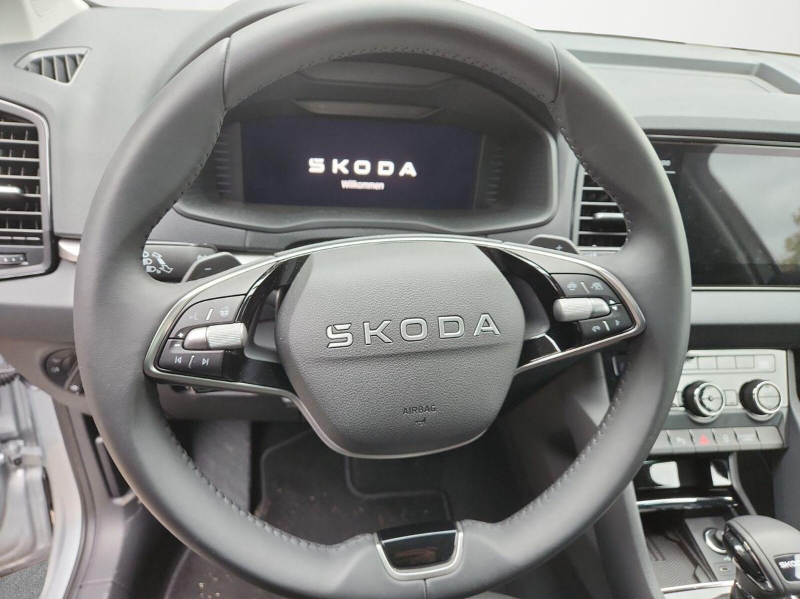Škoda Karoq – Bild 11