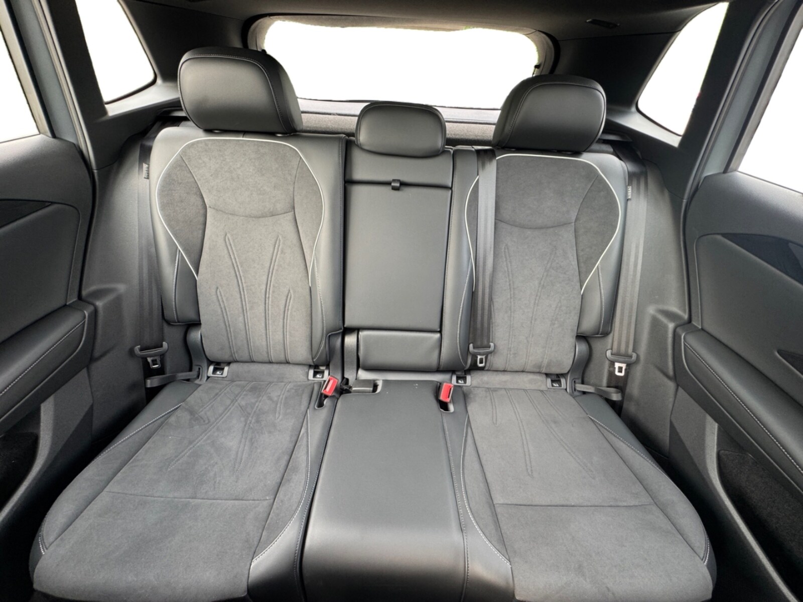 Volkswagen Tiguan – Bild 13