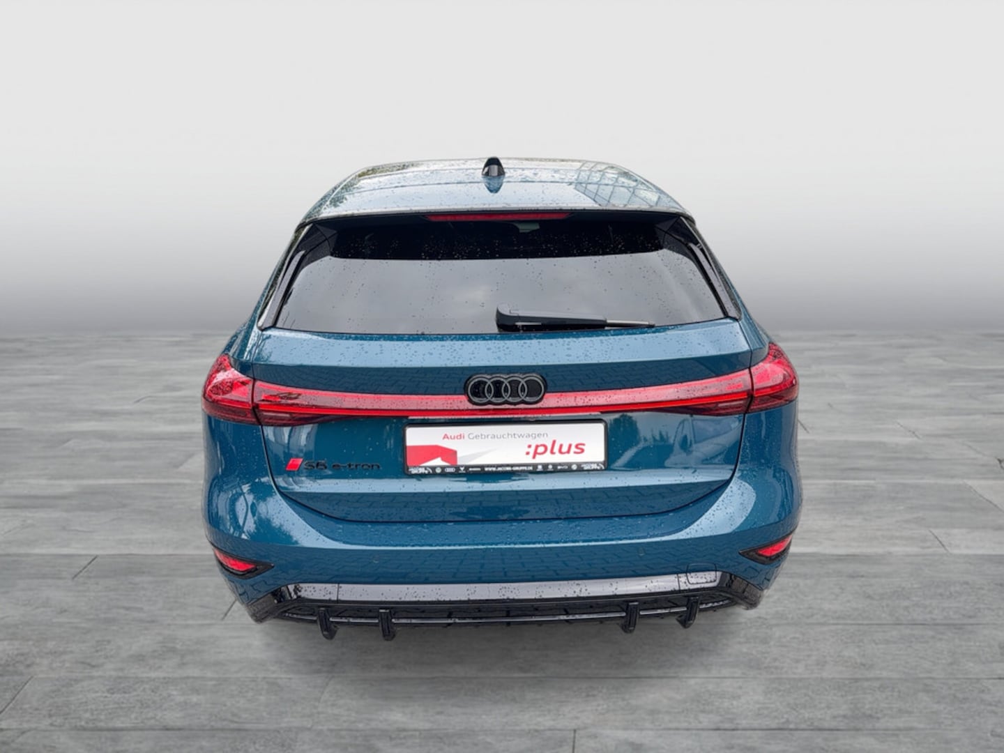 Bild über Audi S6 Avant e-tron e-tron quattro 370 kW - für weitere Informationen kontaktieren Sie den Audi Partner
