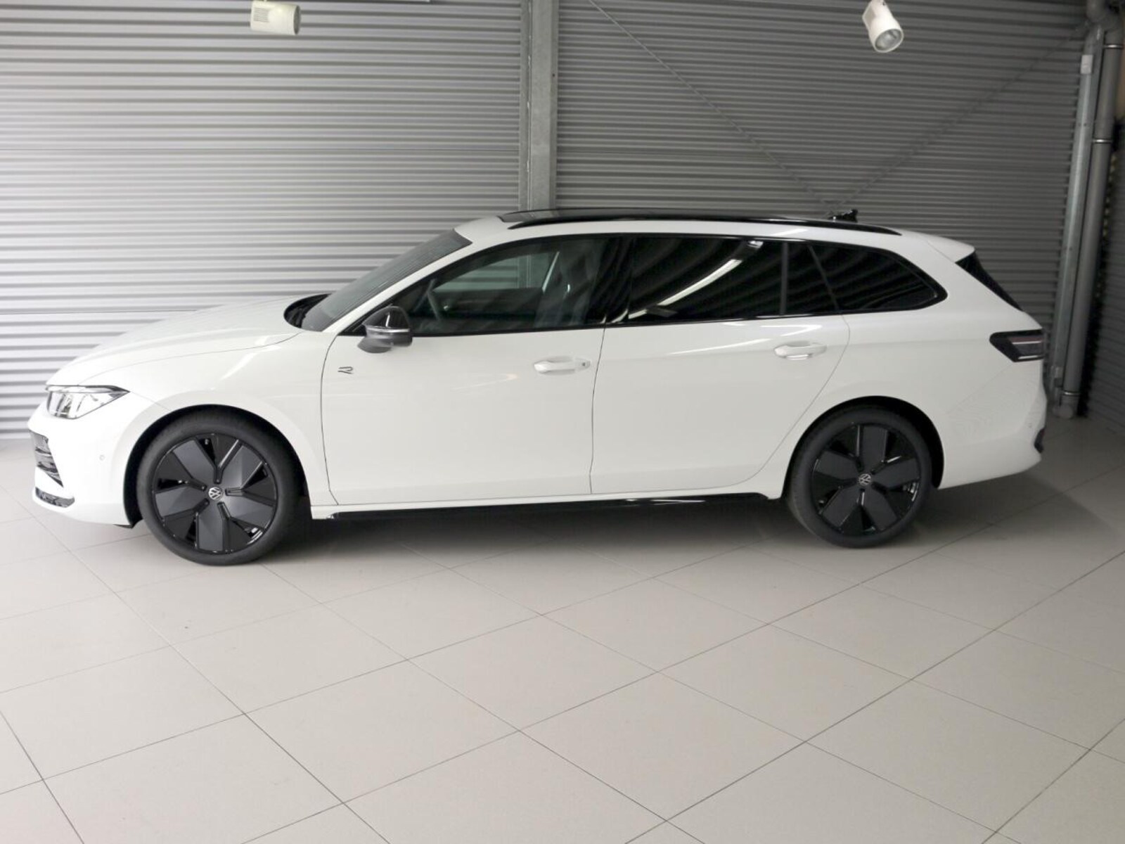 Volkswagen Passat – Bild 6