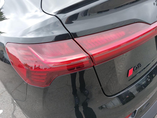 2024 Audi Q8 Sportback e-tron Premium Plus - Photo 38