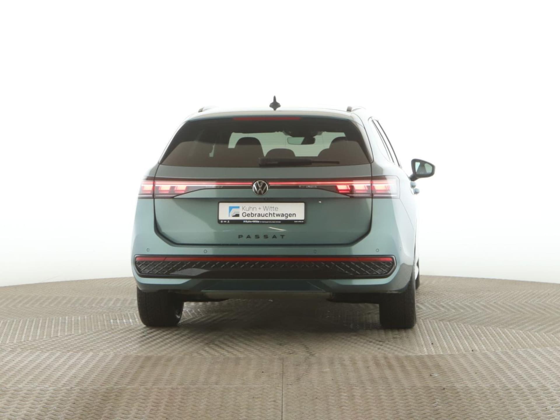 Volkswagen Passat R-Line