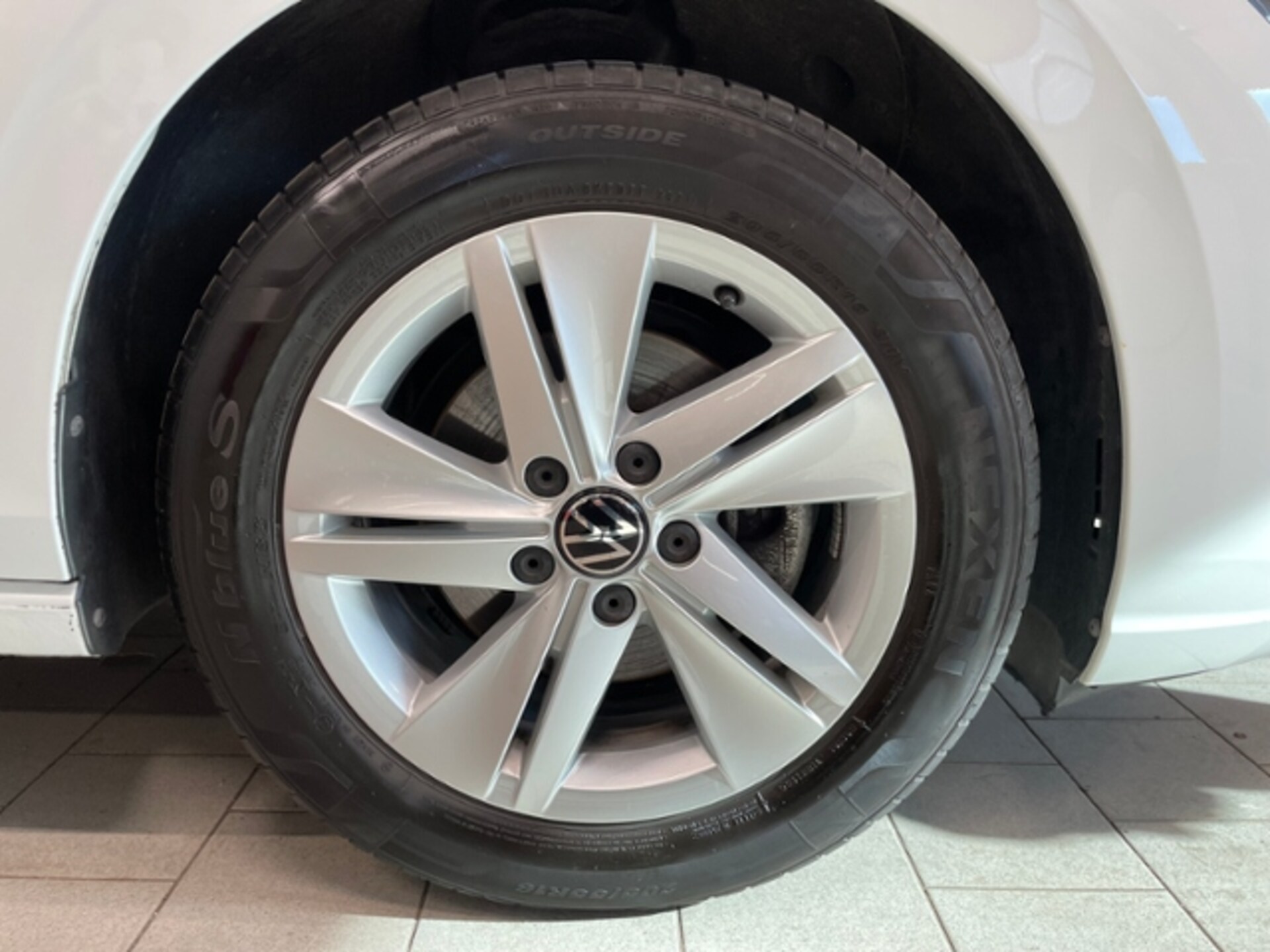 Volkswagen Golf Variant Life