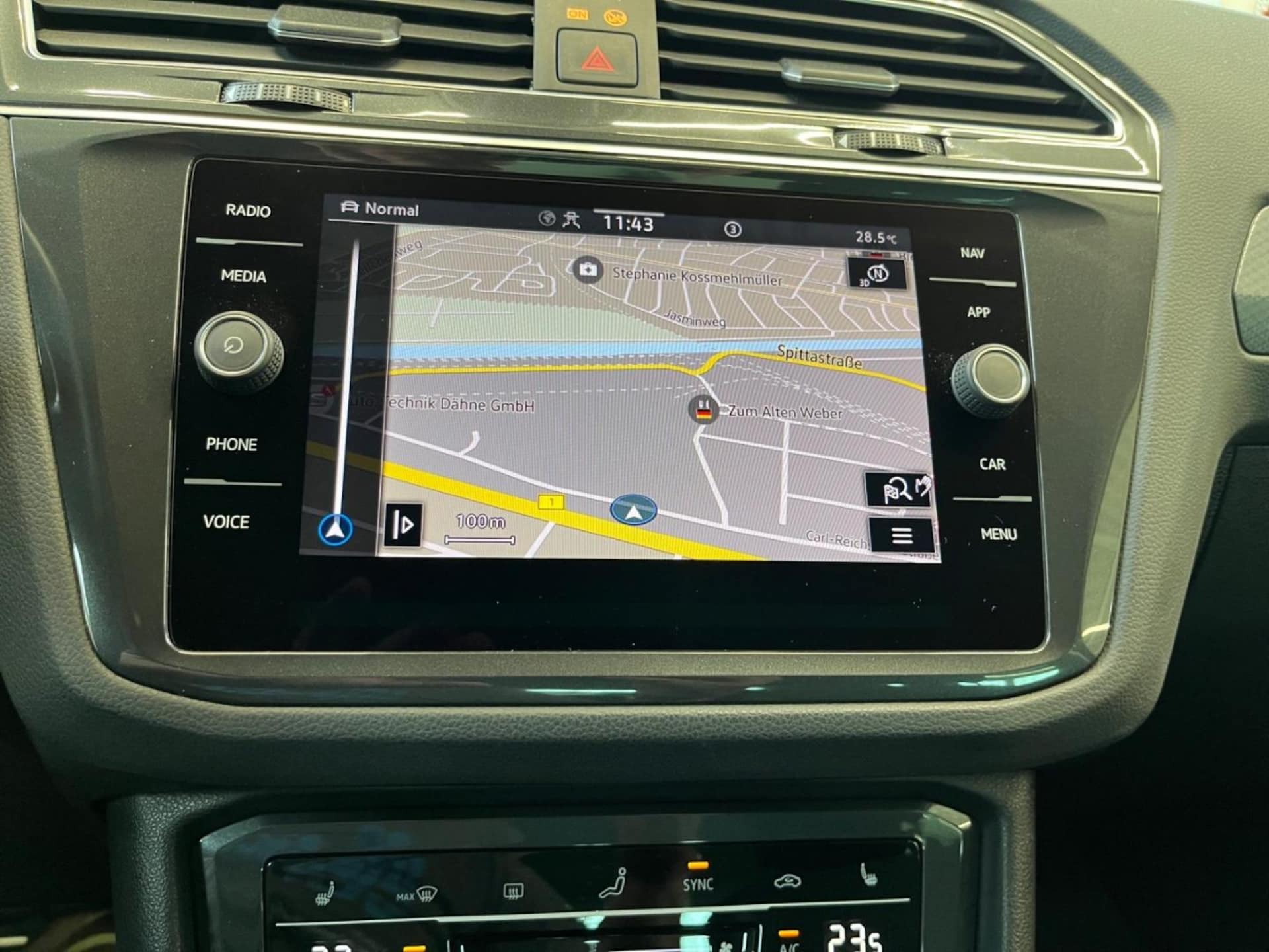 Volkswagen Tiguan Active