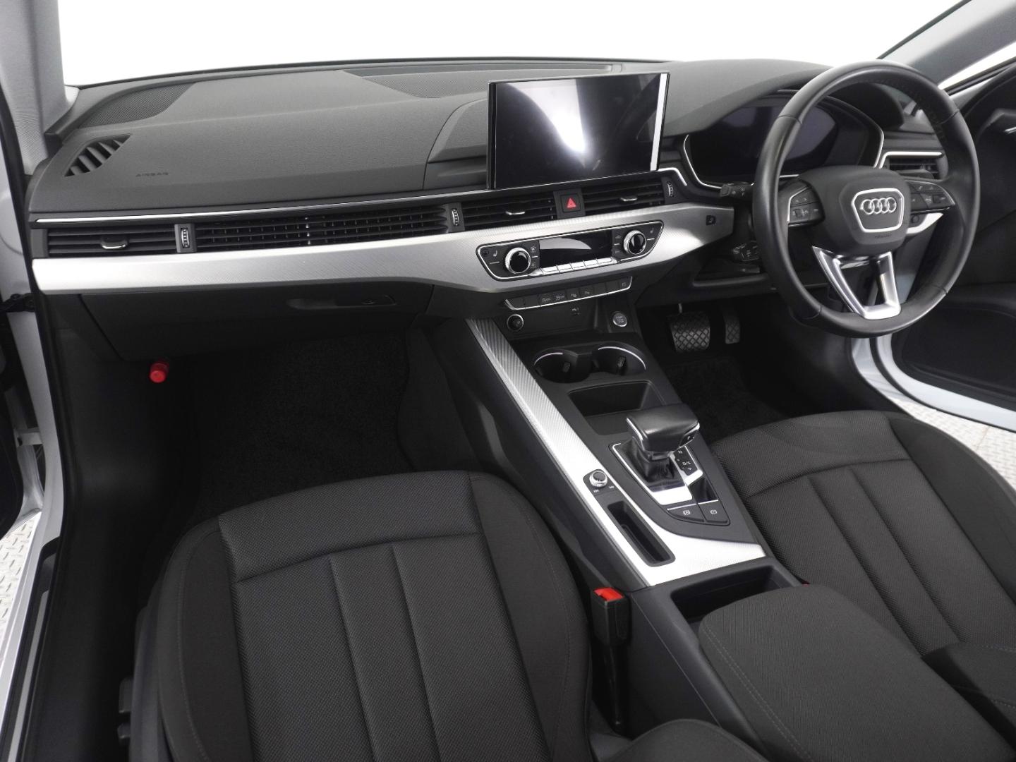 Audi A4 Sedan