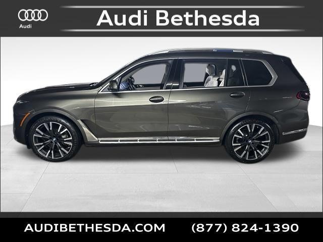 2024 BMW X7