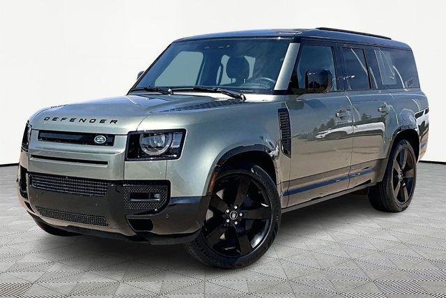 2024 Land Rover Defender 130 X-Dynamic SE P400's photo