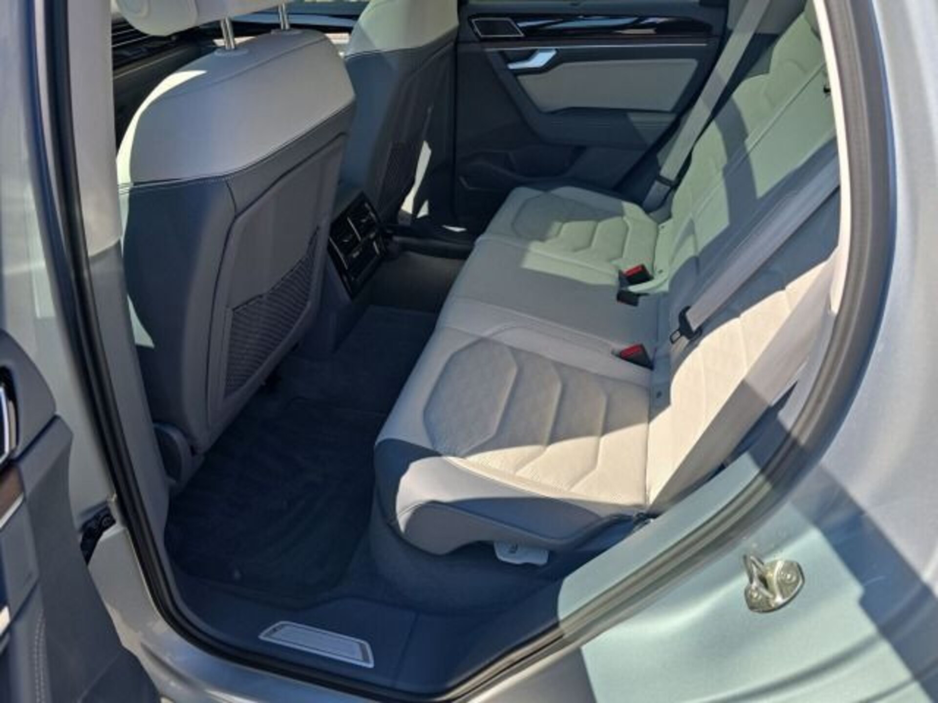 Volkswagen Touareg Elegance