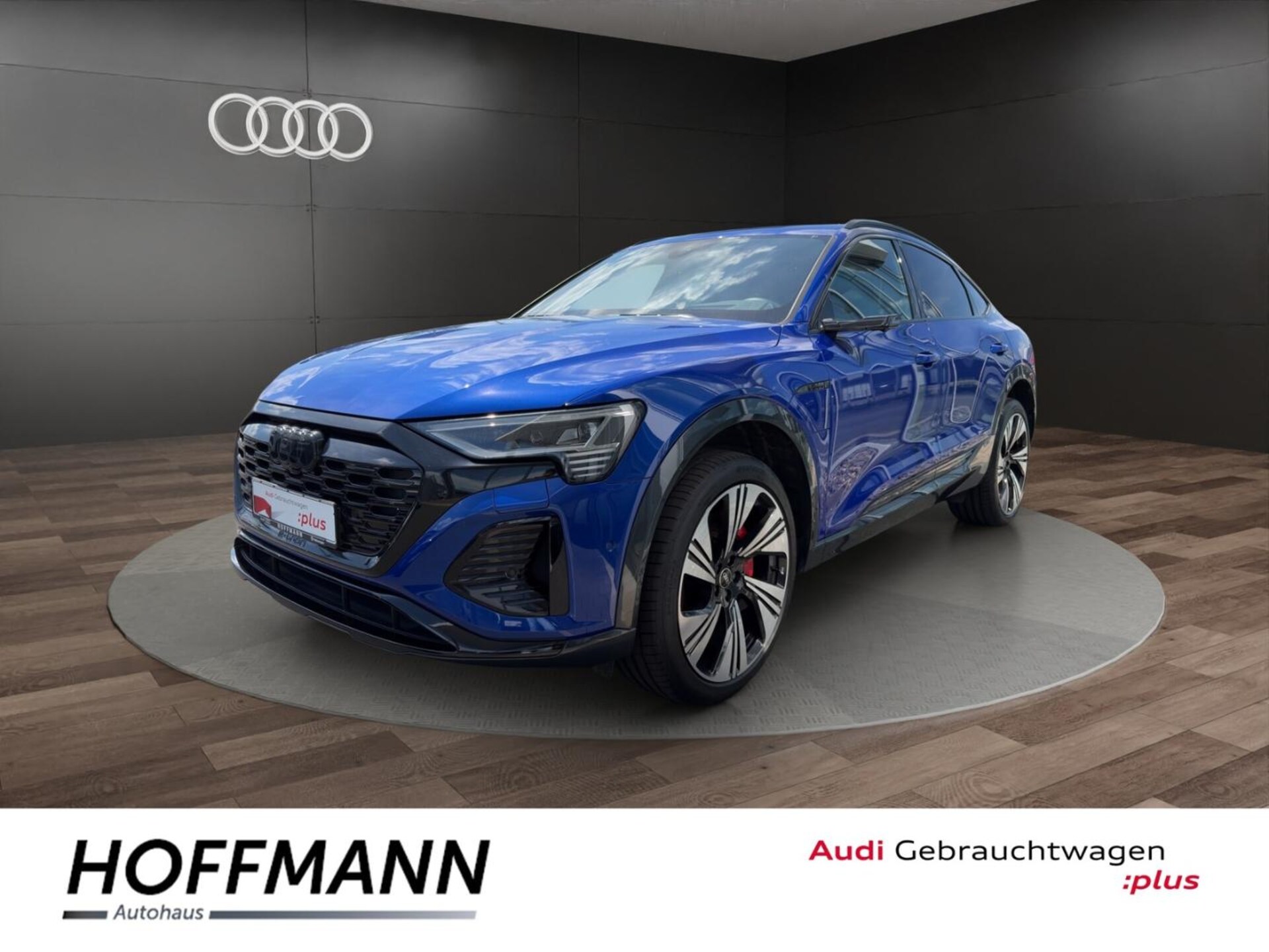 Audi Q8 Sportback e-tron S line