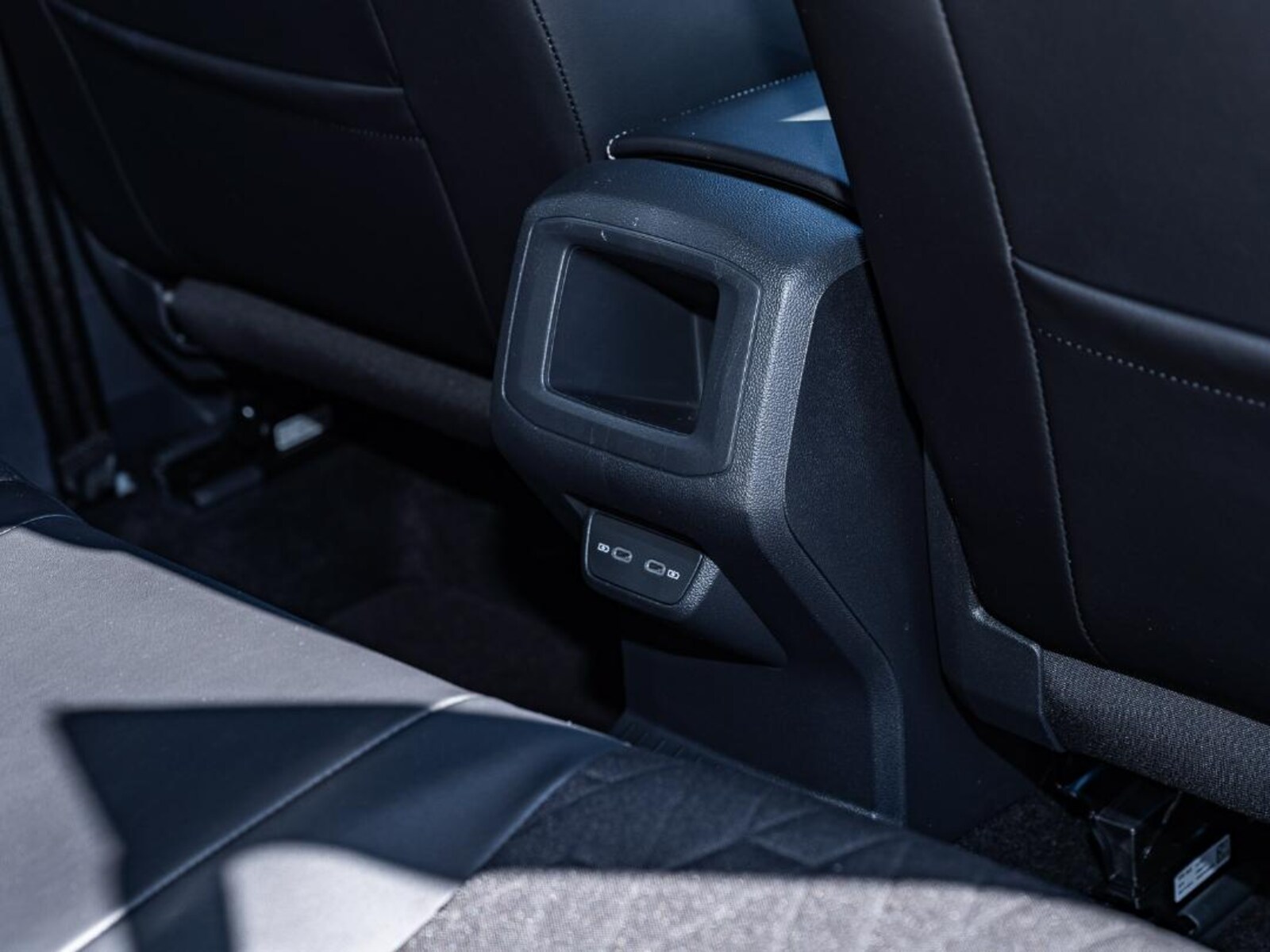 Volkswagen T-Cross – Bild 19