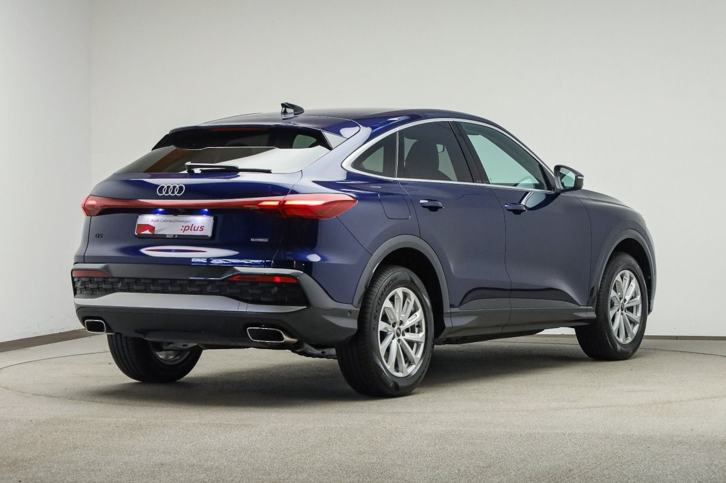 Bild über Audi Q5 Sportback TFSI quattro 150 kW S tronic - für weitere Informationen kontaktieren Sie den Audi Partner