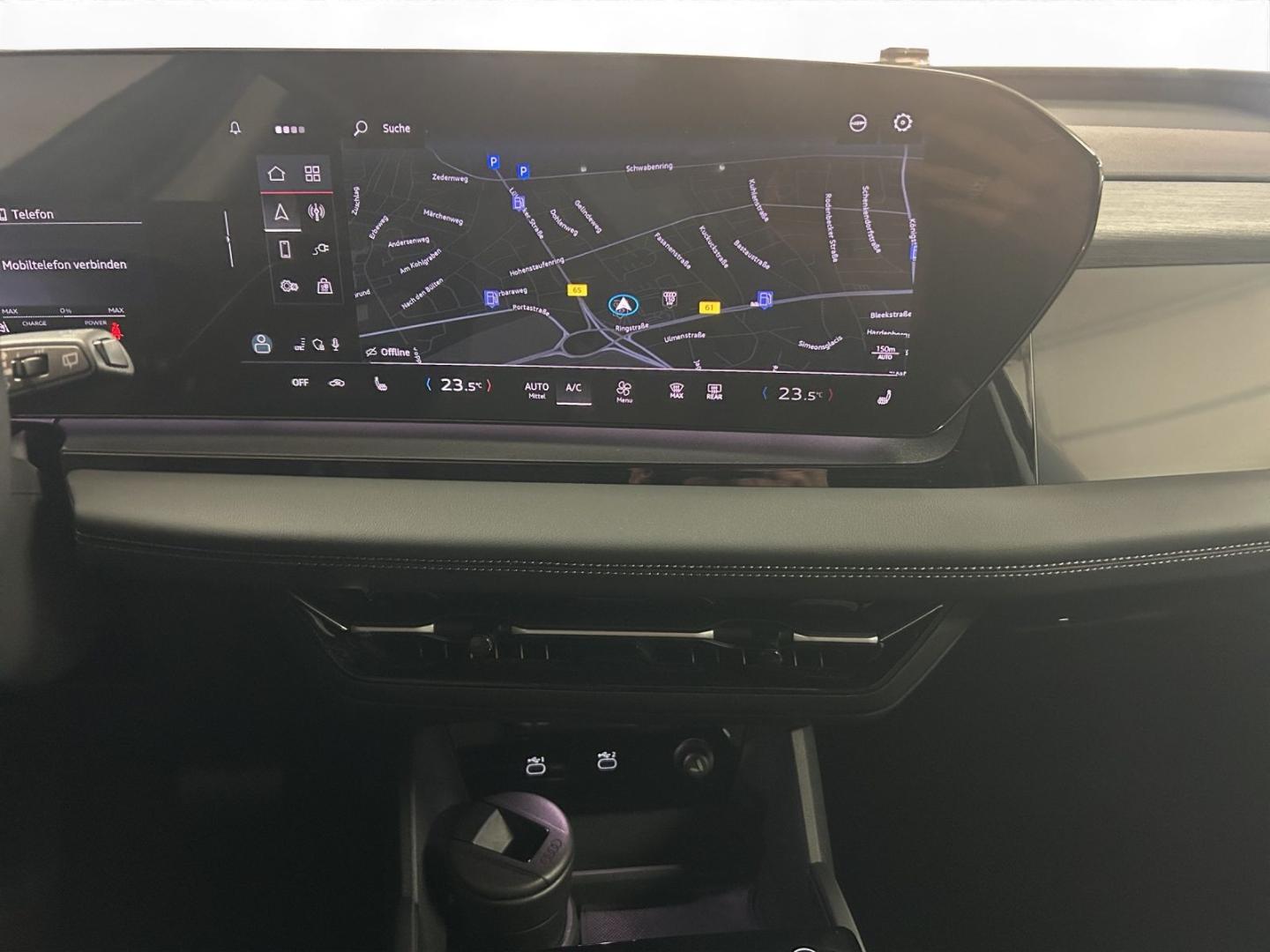 Image about Audi Q6 SUV e-tron e-tron quattro