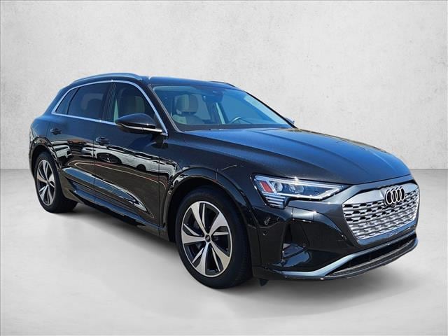 2024 Audi Q8 e-tron