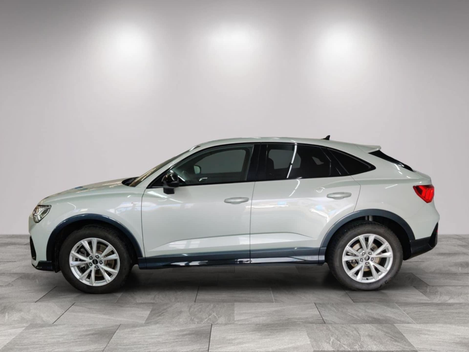 Audi Q3 Sportback S line