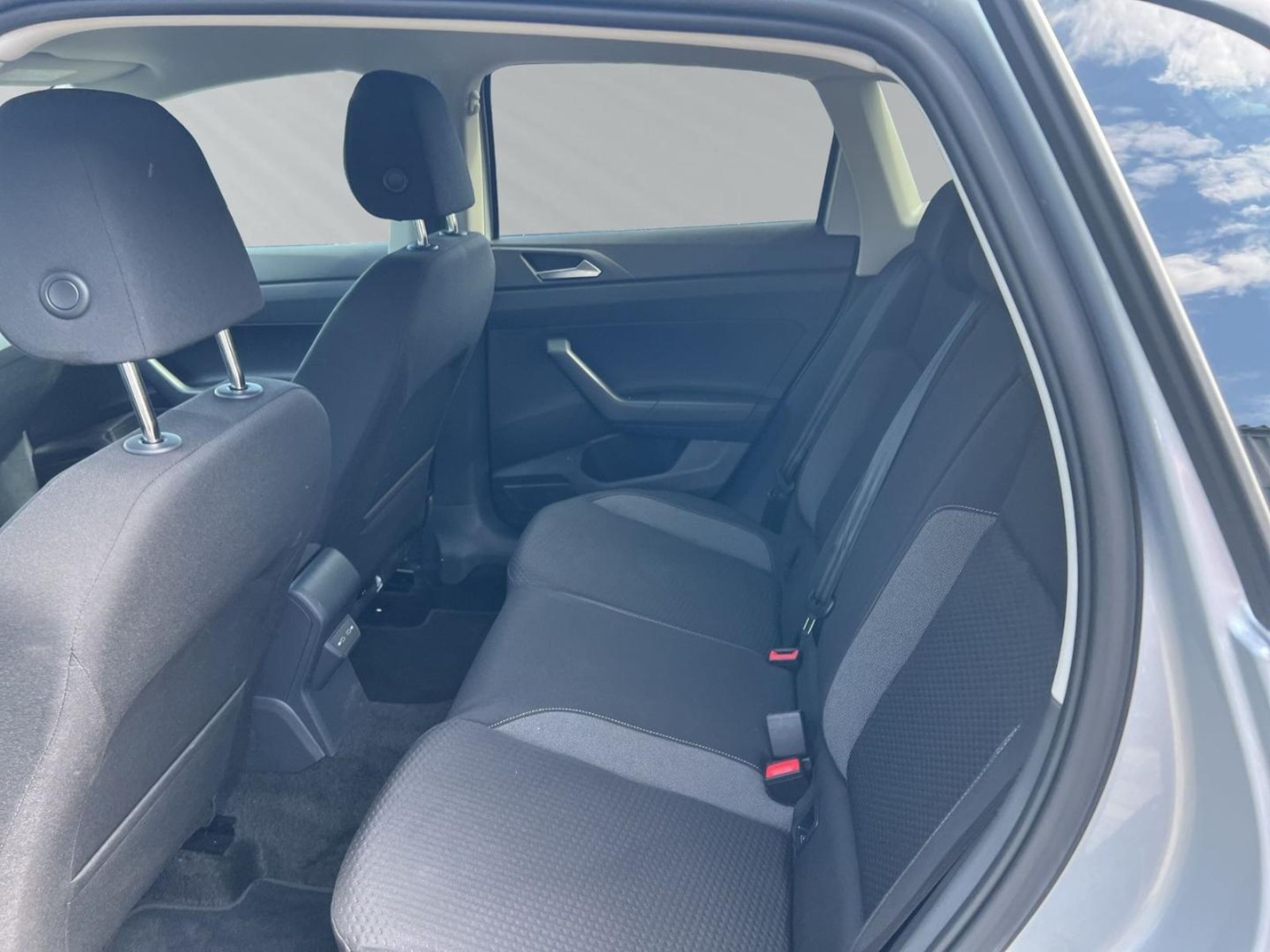 Volkswagen Polo – Bild 11