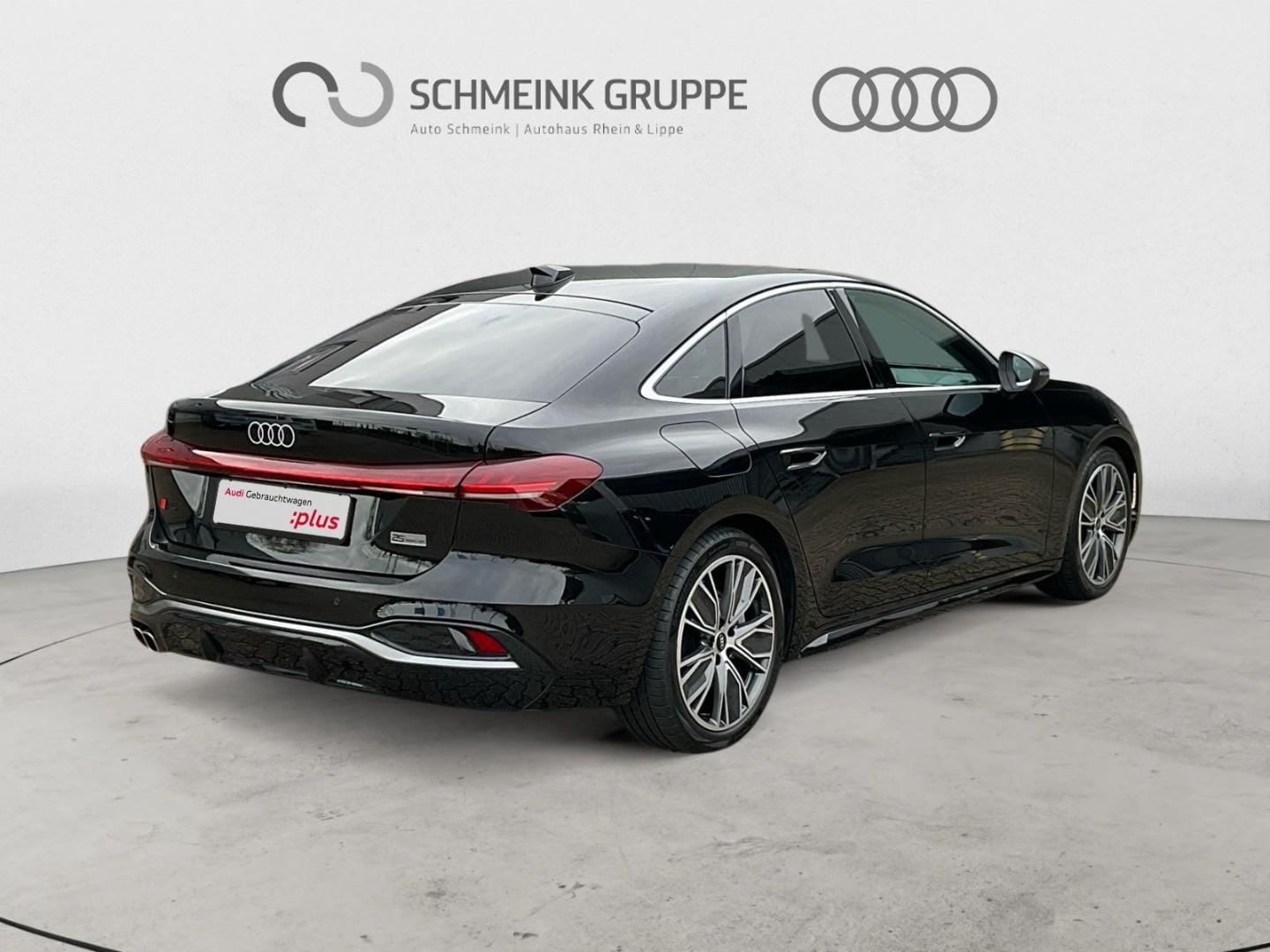 Bild über Audi A5 Limousine TDI quattro 150 kW S tronic - für weitere Informationen kontaktieren Sie den Audi Partner