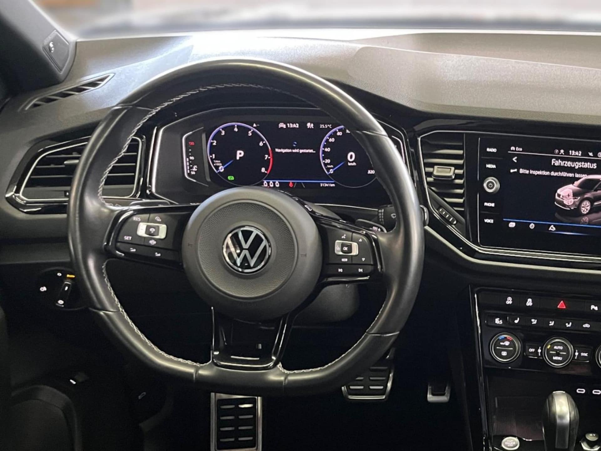 Volkswagen T-Roc R