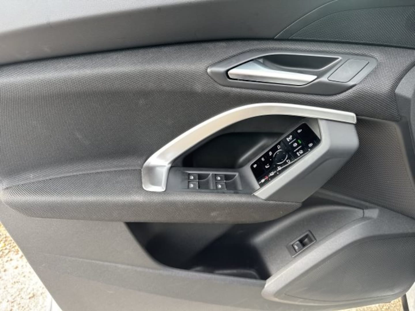 Bild über Audi Q5 SUV TFSI quattro 150 kW S tronic - für weitere Informationen kontaktieren Sie den Audi Partner