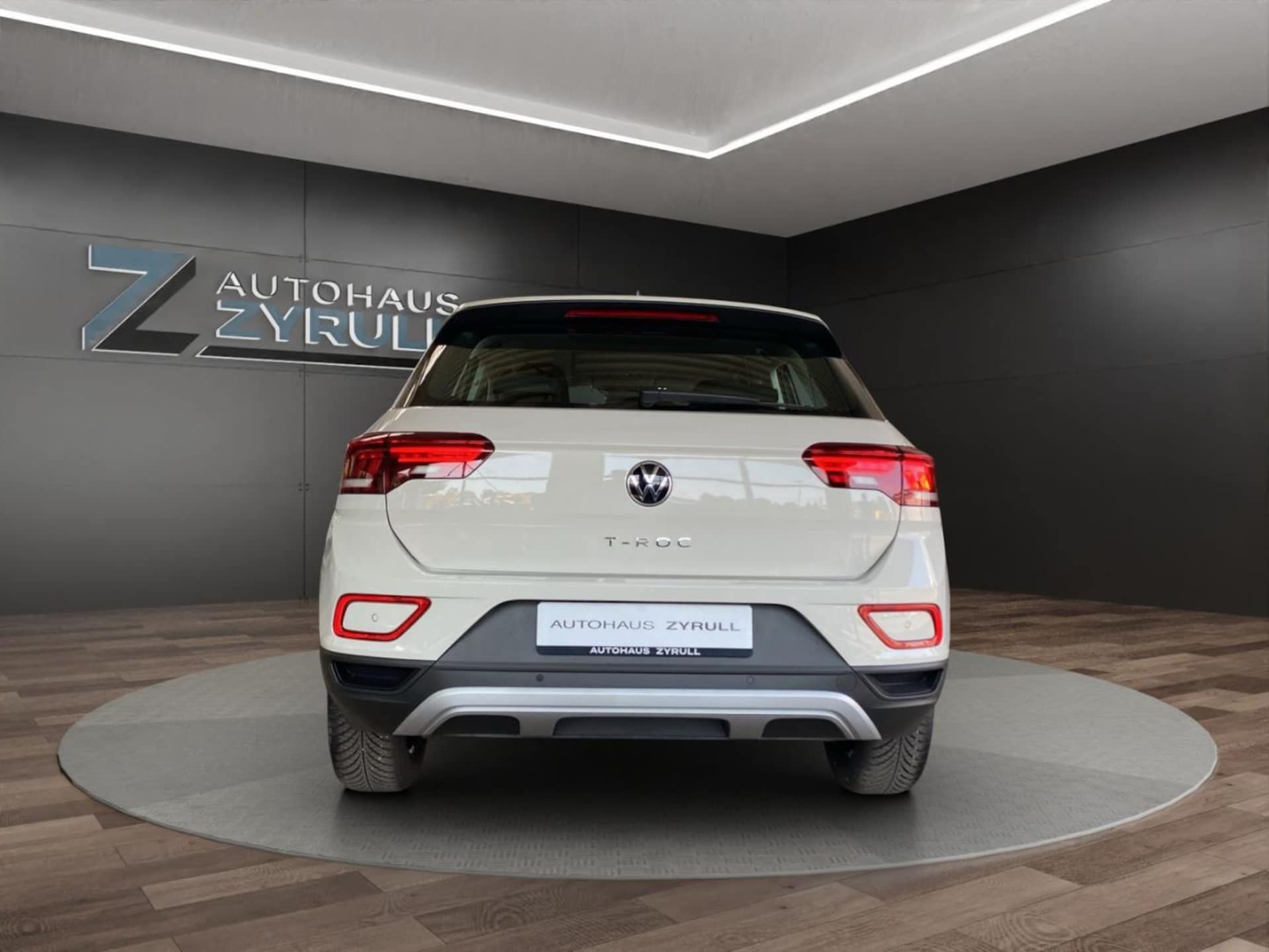 Volkswagen T-Roc Basis-Modell