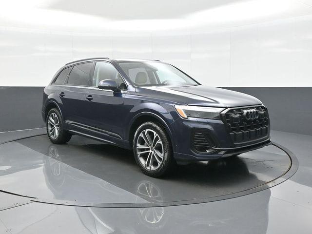 Photo of 2025 Audi Q7