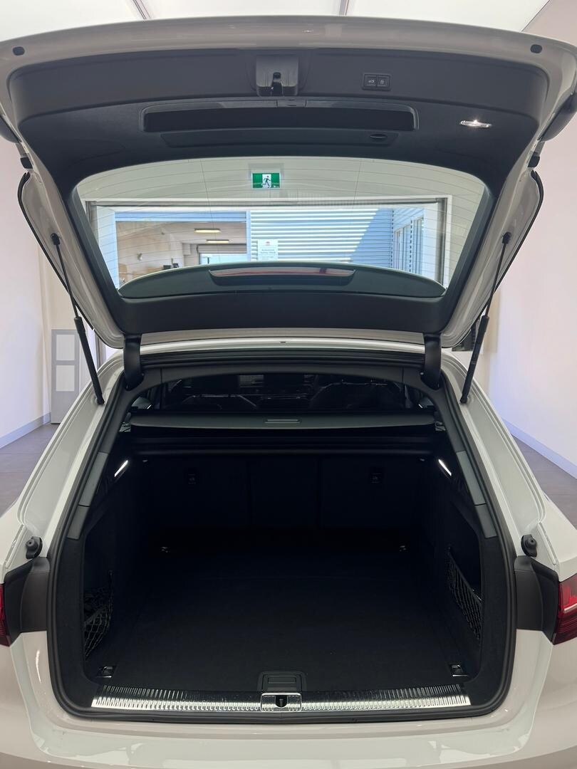 Image about Audi A4 Avant S line 45 TFSI quattro S tronic