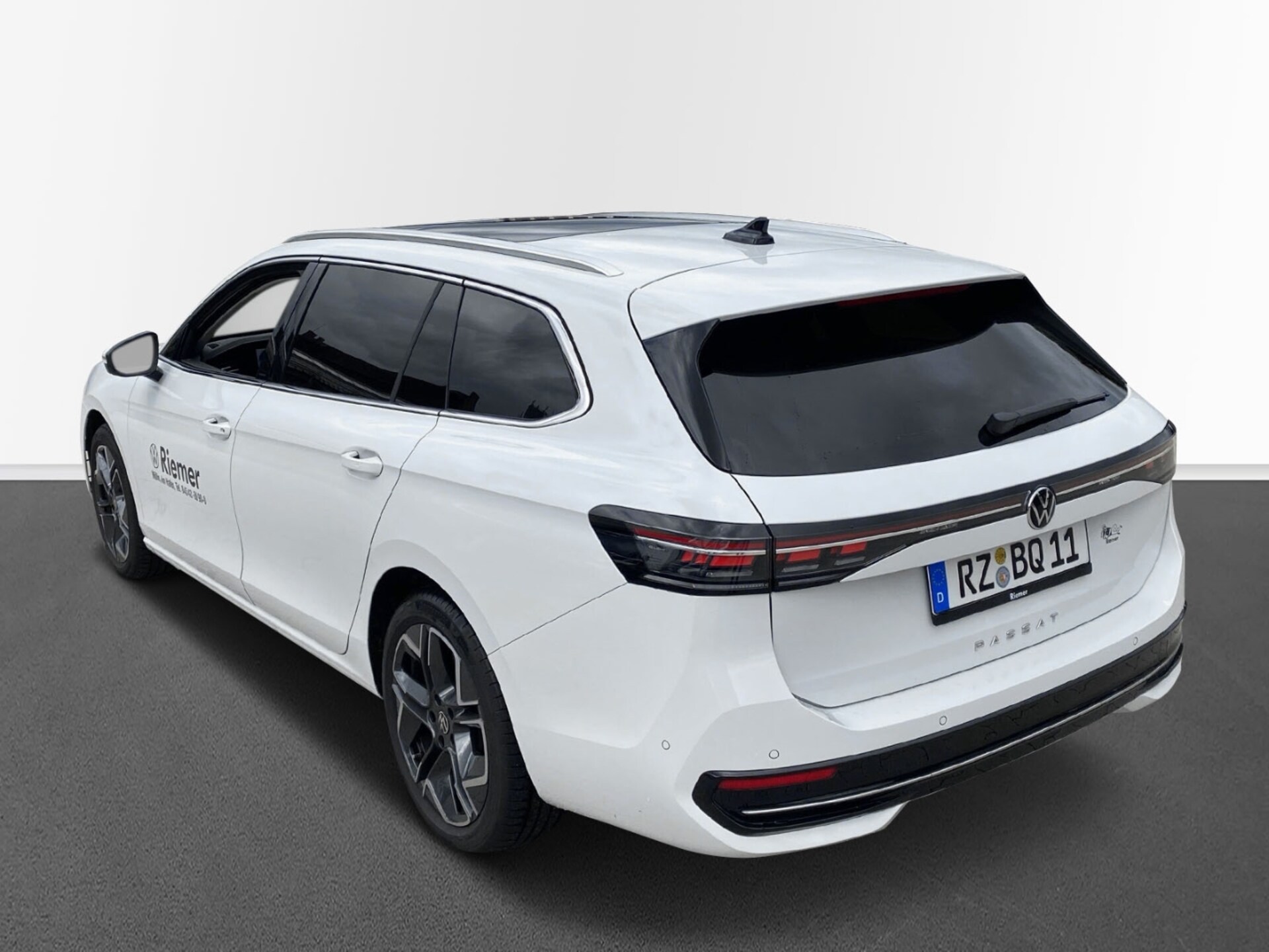 Volkswagen Passat Elegance