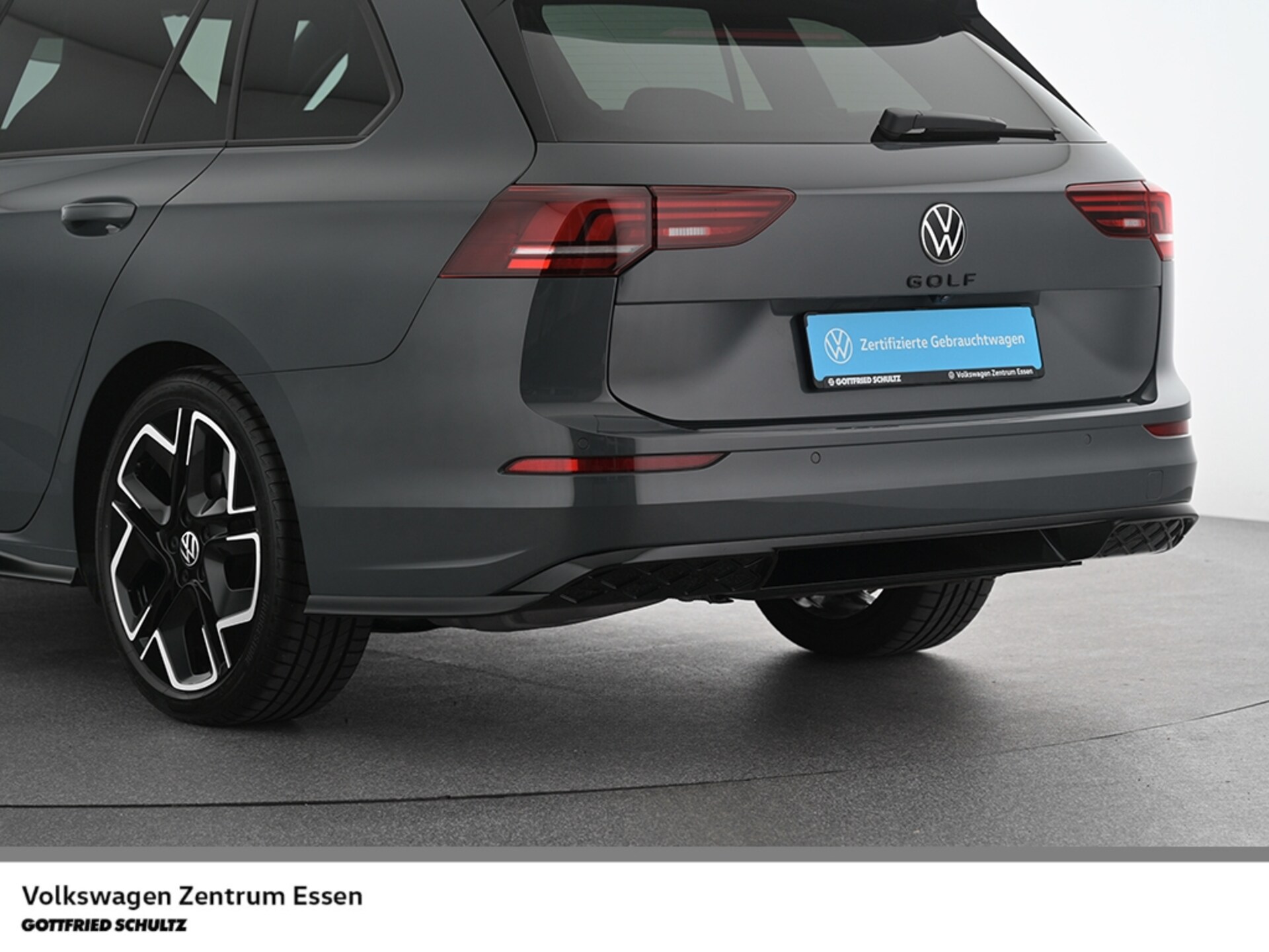 Volkswagen Golf Variant R-Line