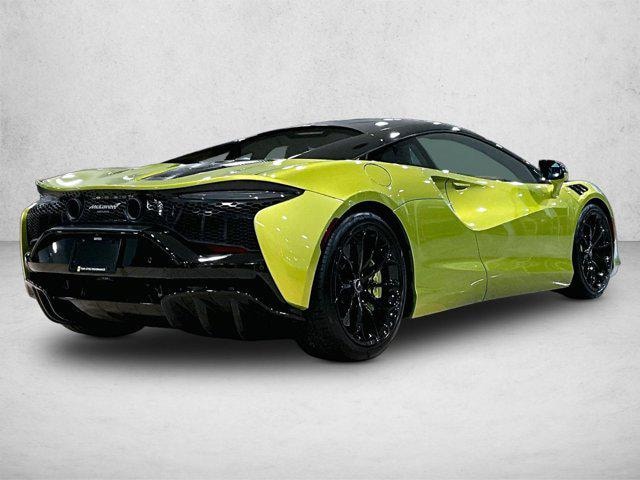 2023 McLaren Artura