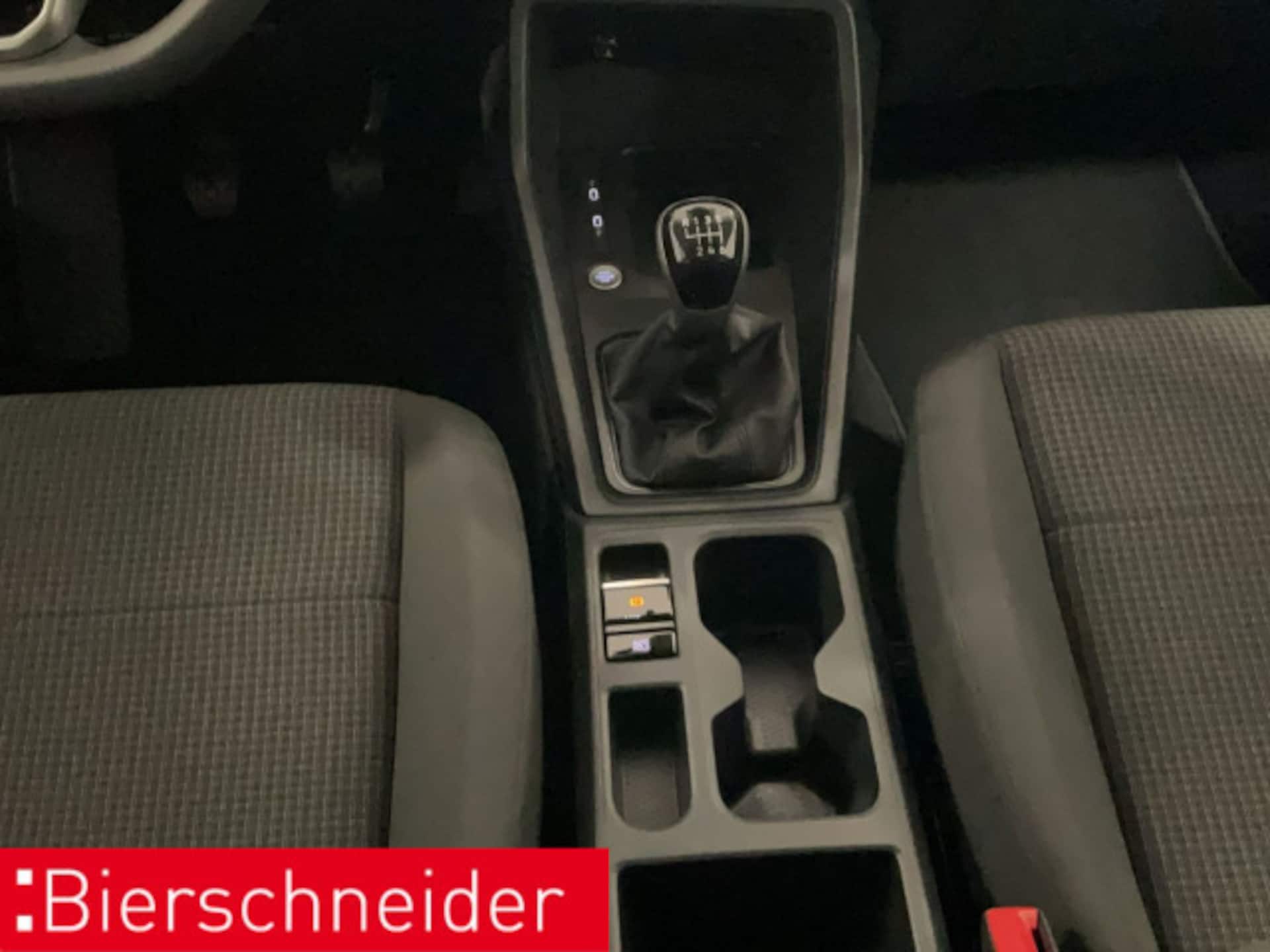 Volkswagen Caddy Basis-Modell