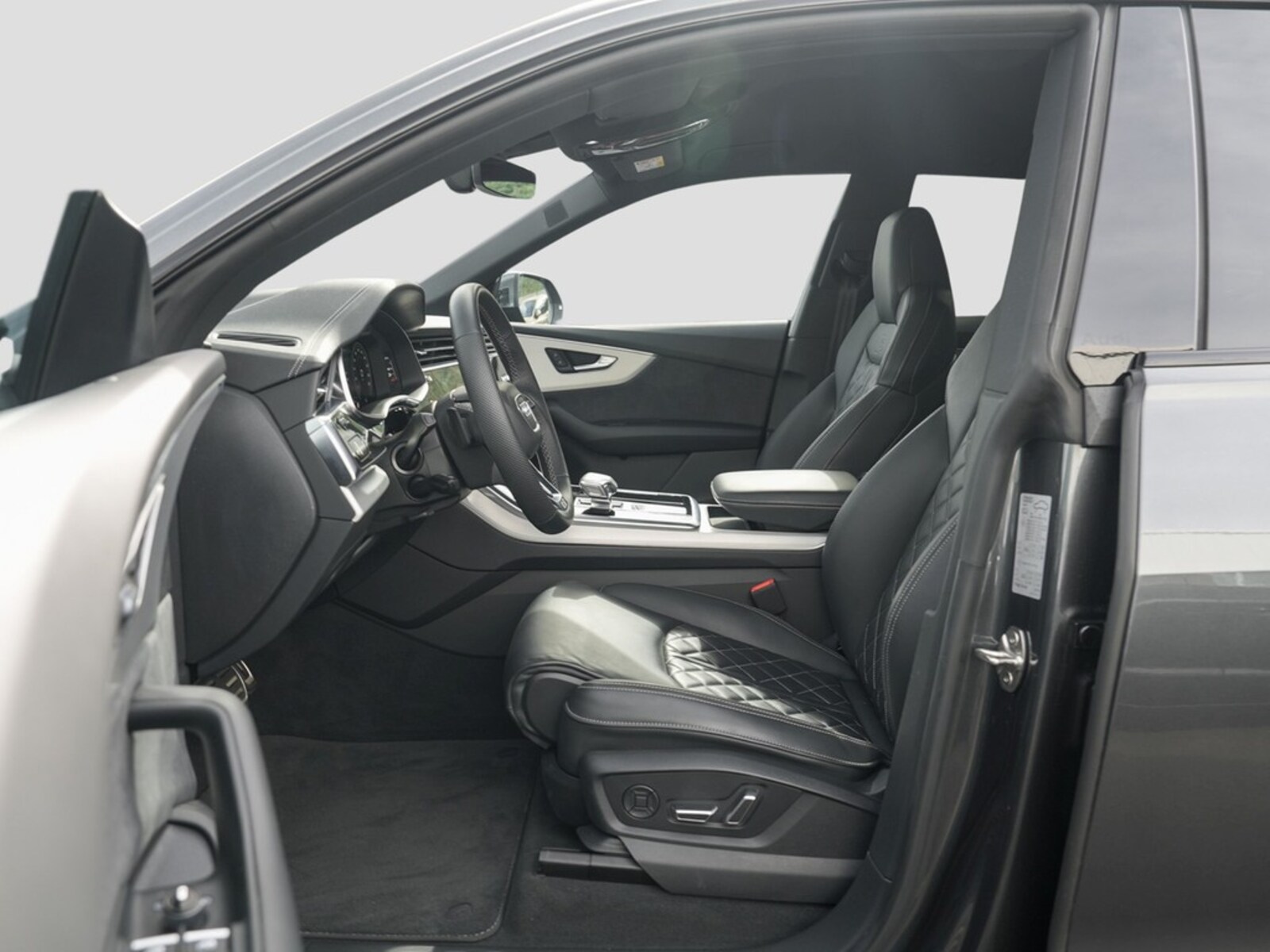 Audi Q8 – Bild 17