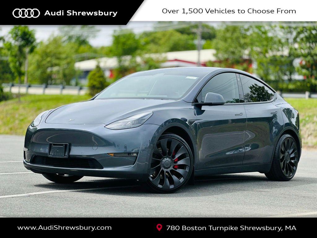 2022 Tesla Model Y Performance Dual Motor All-Wheel Drive's photo