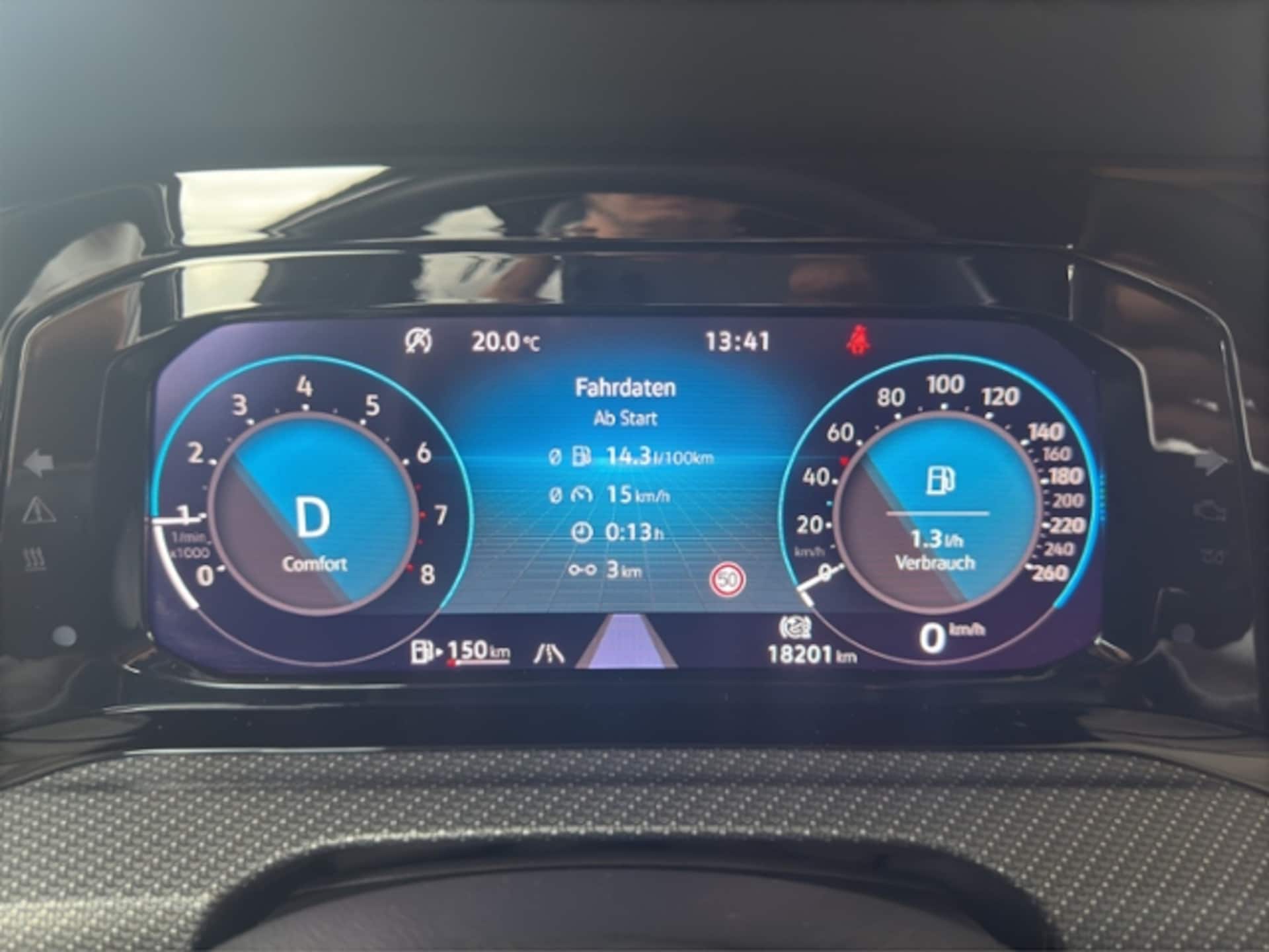Volkswagen Golf R-Line