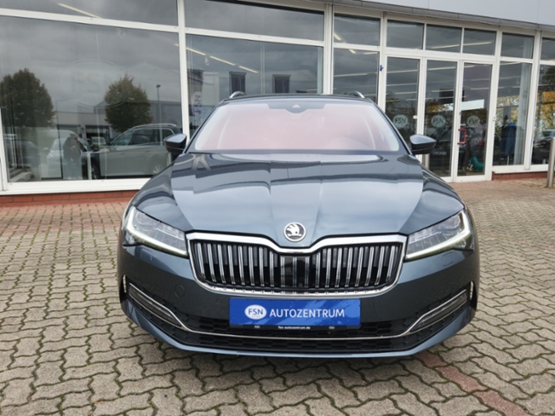 Skoda Superb Combi PREMIUM EDITION
