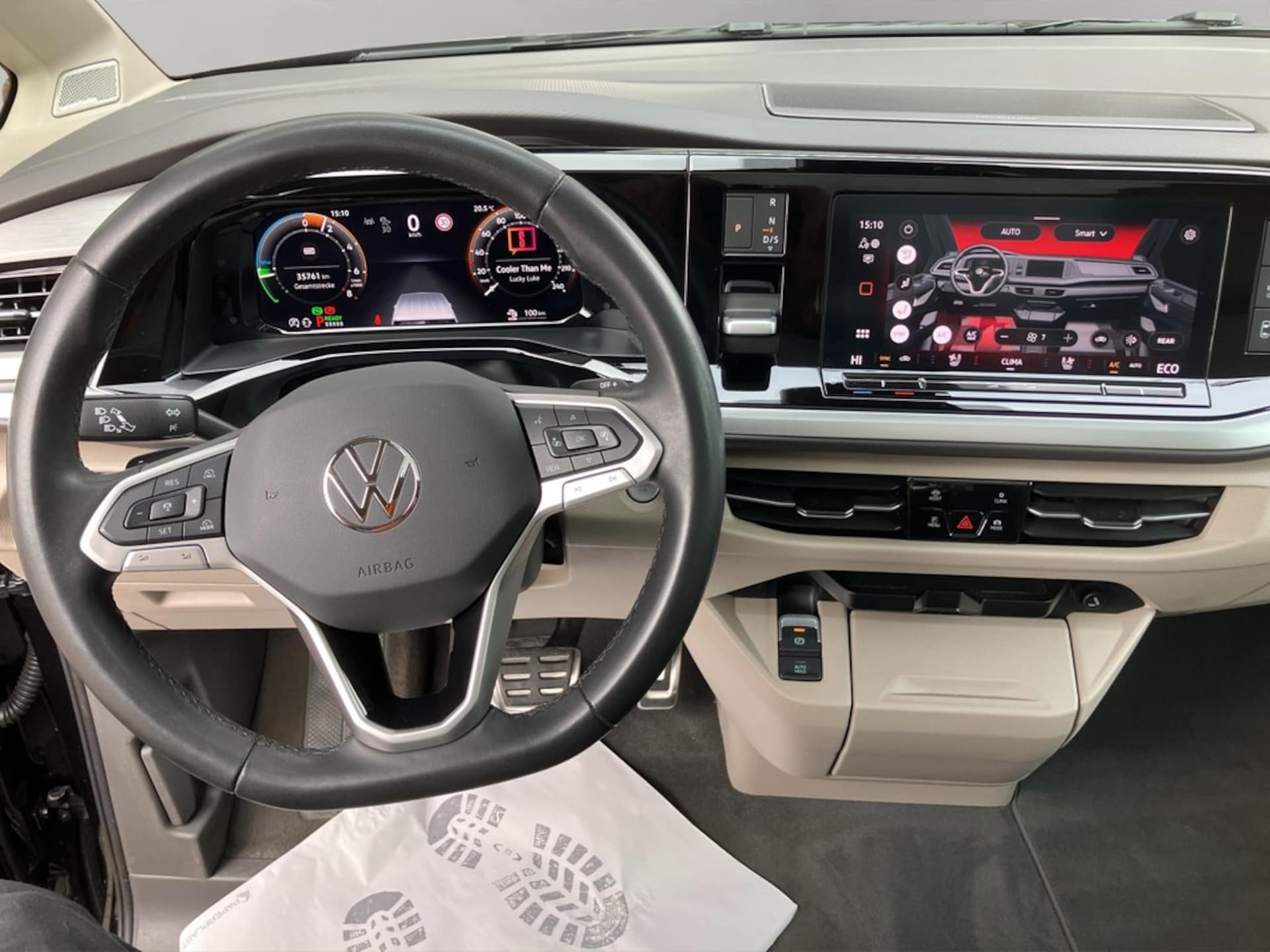 Volkswagen Multivan Style