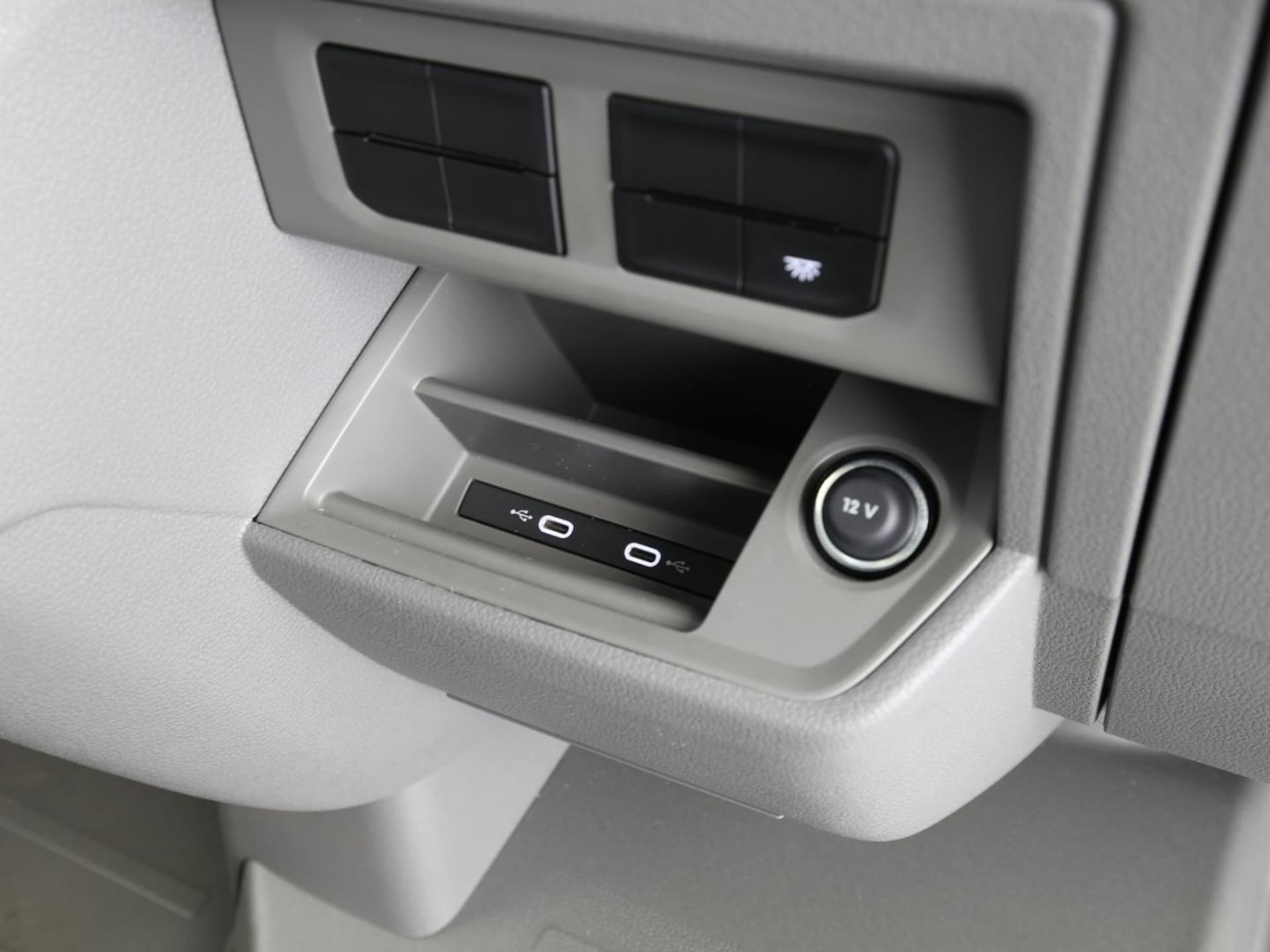 Volkswagen Crafter Kasten mittlerer Radstand