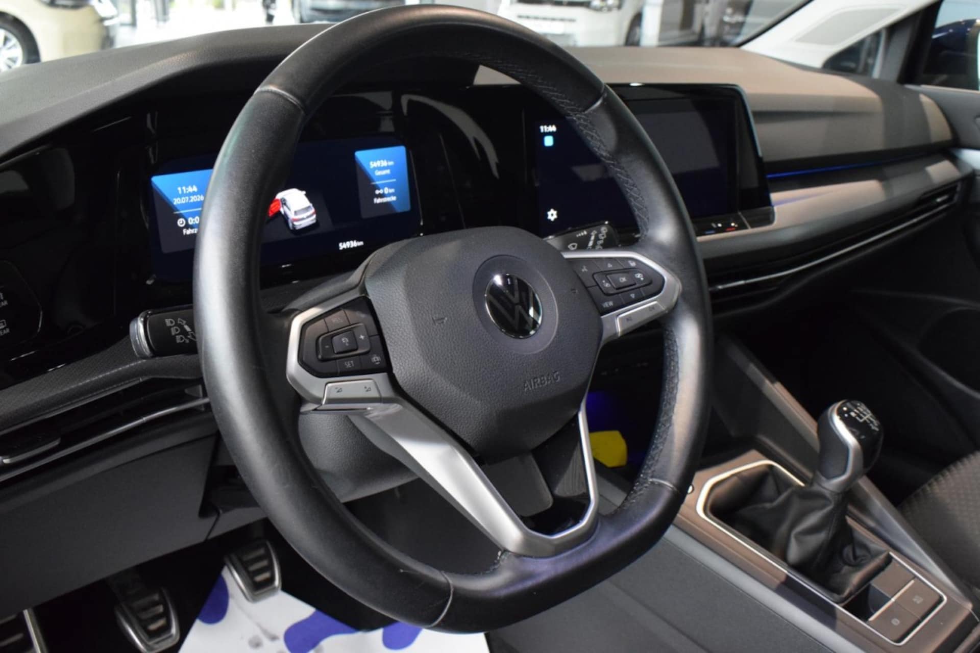 Volkswagen Golf Life