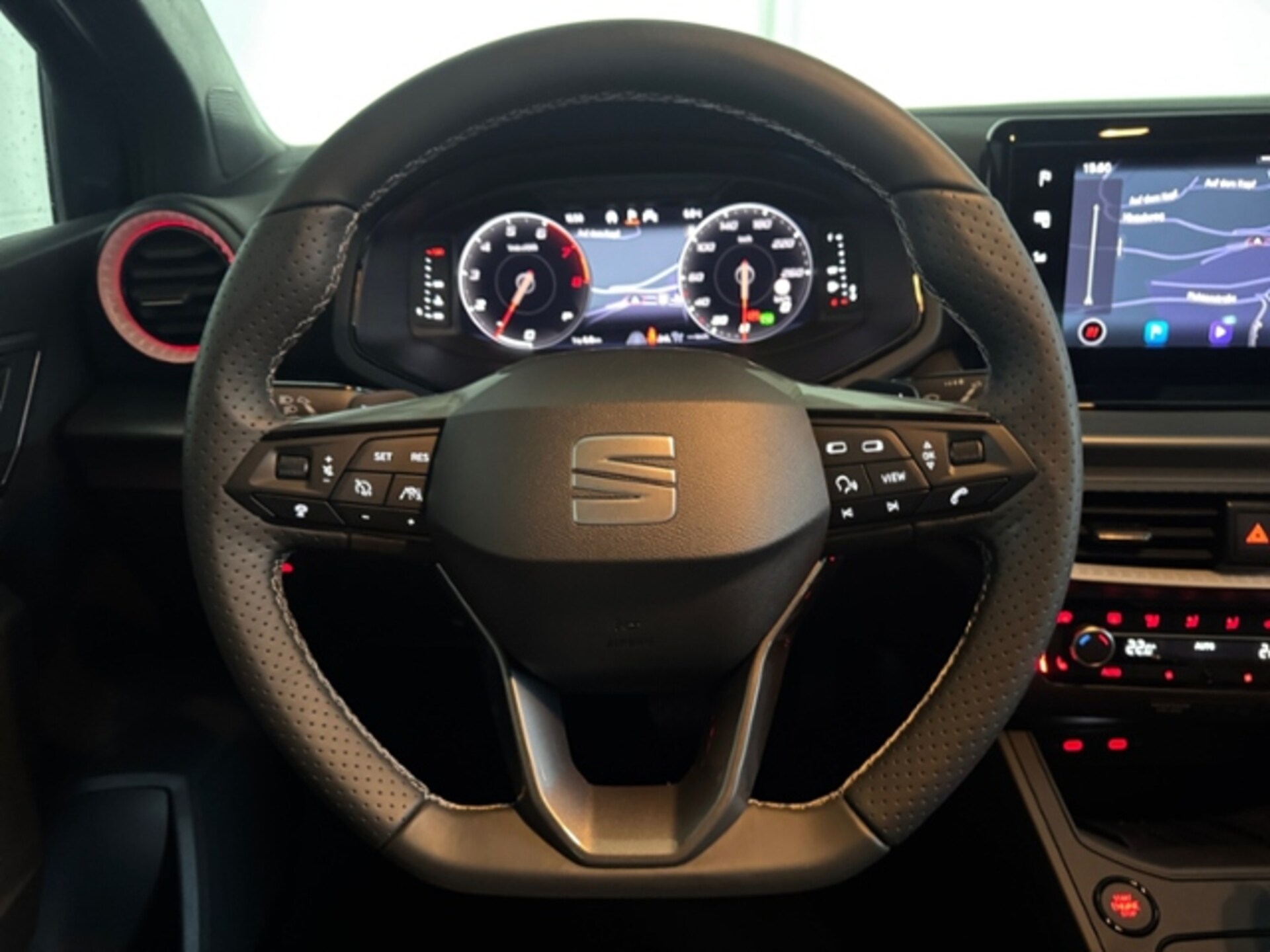 SEAT Arona FR