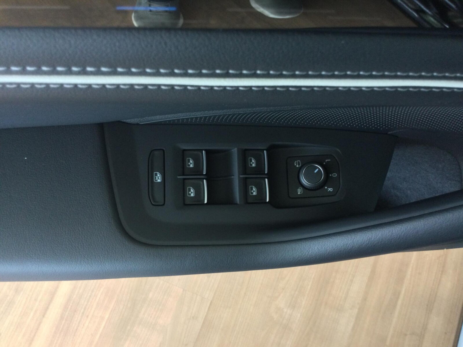 Volkswagen Passat – Bild 13