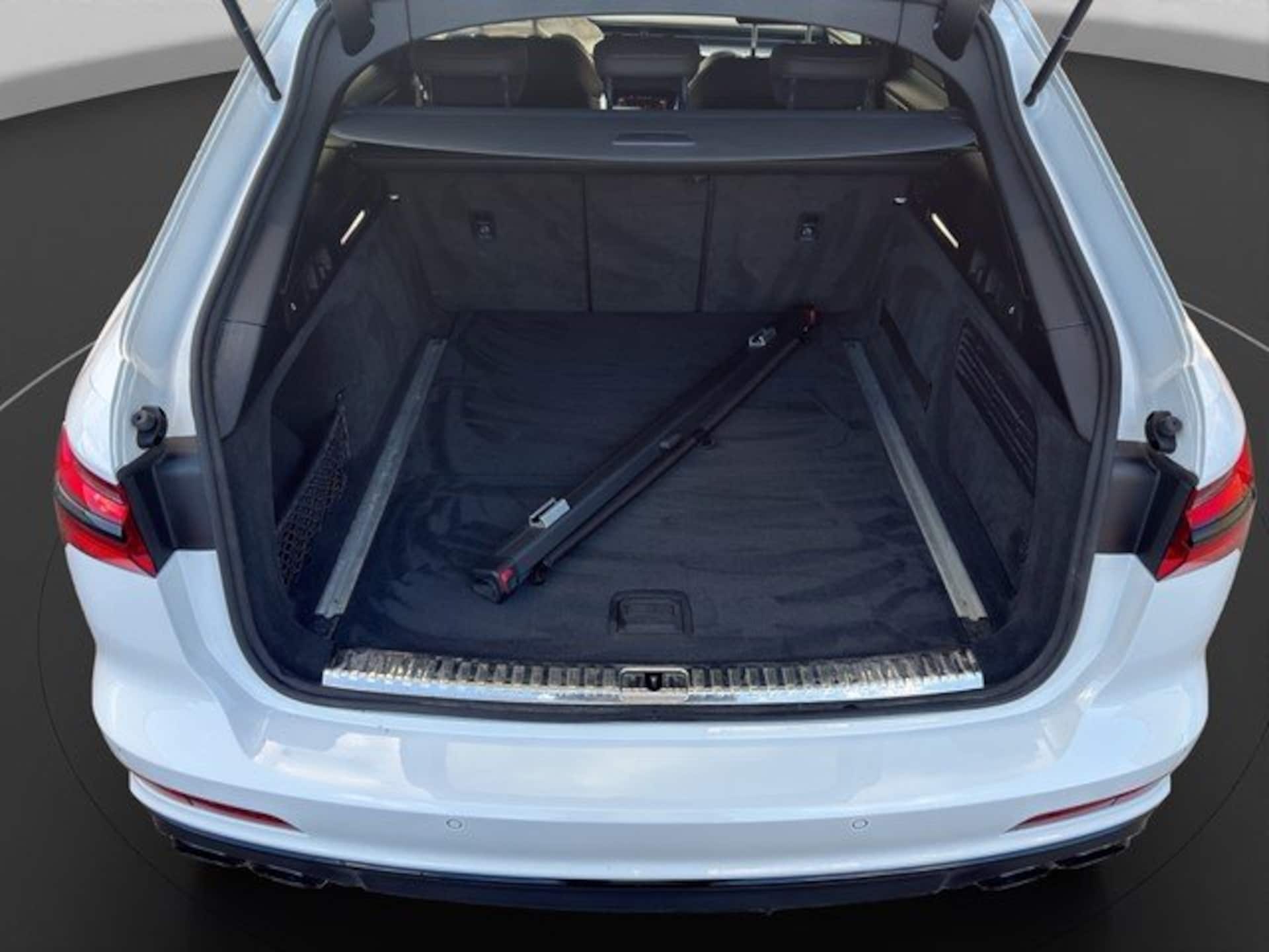 Audi S6 Avant