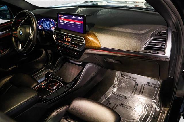 2022 BMW X4 - Image 27