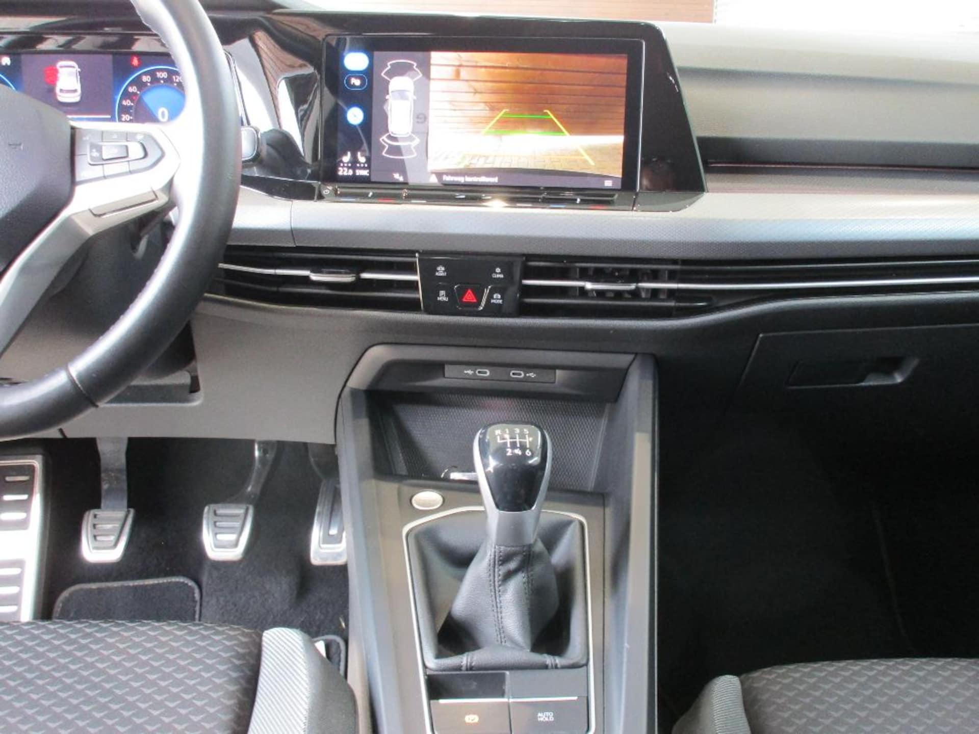 Volkswagen Golf Active