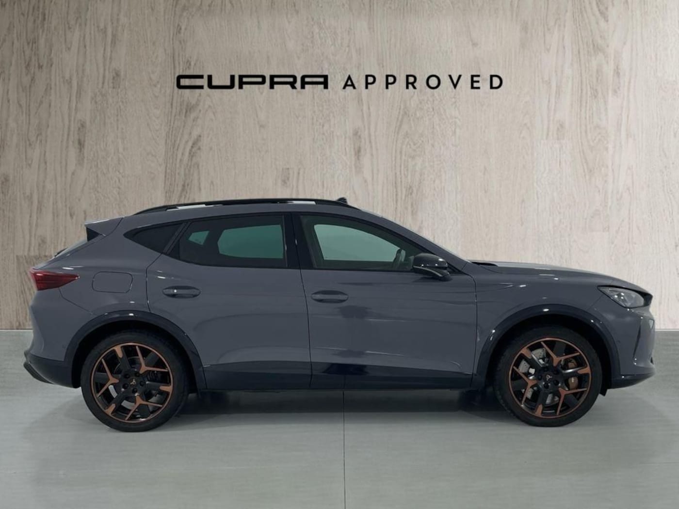 CUPRA Formentor 1.5 TSI e-Hybrid VZ DSG 200 kW (272 CV) — photo 4