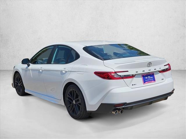2025 Toyota Camry SE - Photo 7