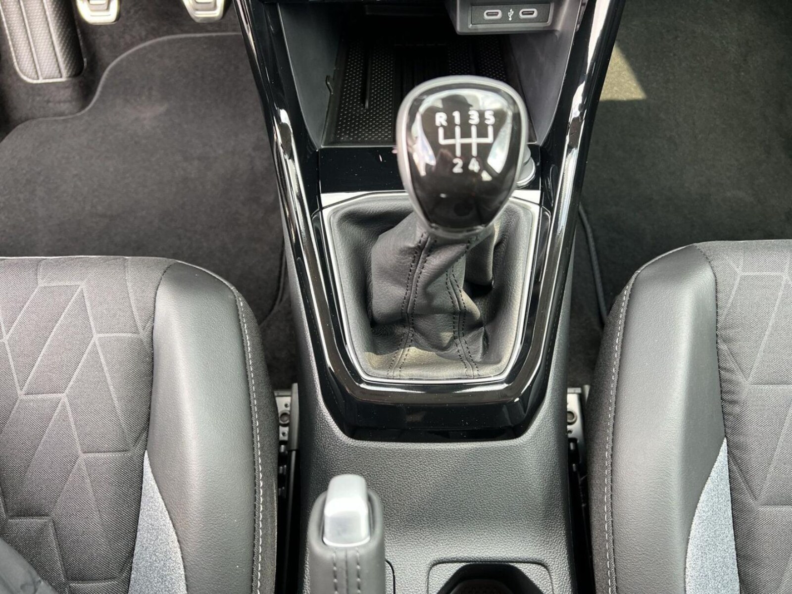 Volkswagen T-Cross – Bild 16