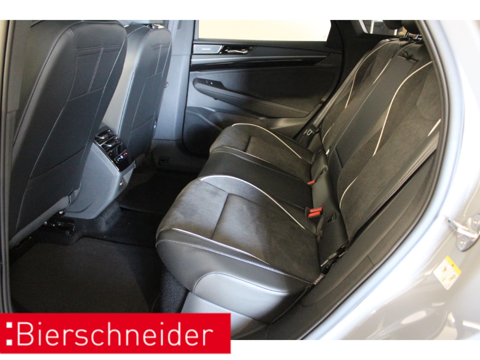 Volkswagen ID.7 Tourer – Bild 13