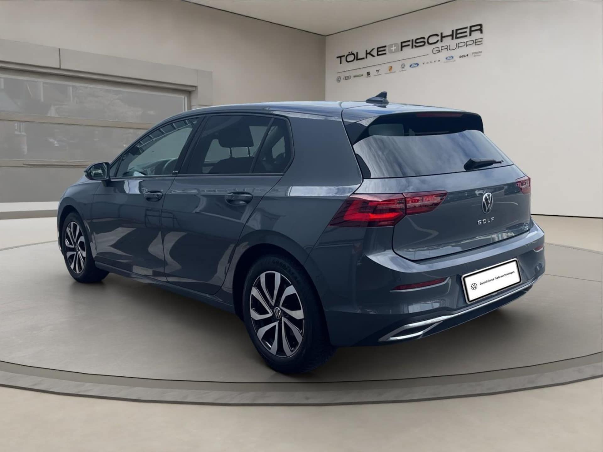 Volkswagen Golf Active