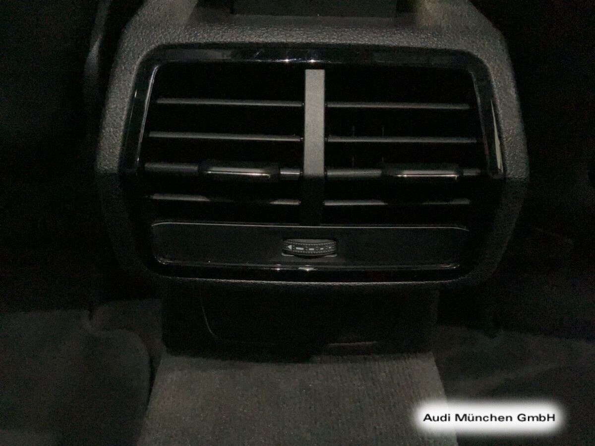 Image about Audi RS Q3 Sportback TFSI quattro S tronic